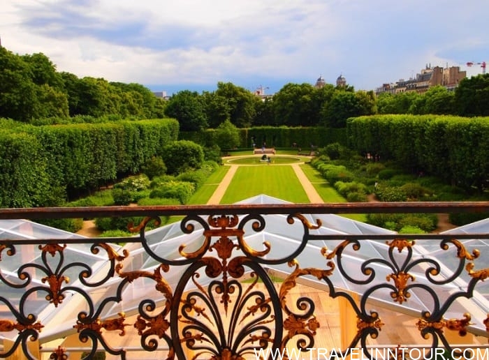 Beautiful gardens at the Rodin Museum 1
