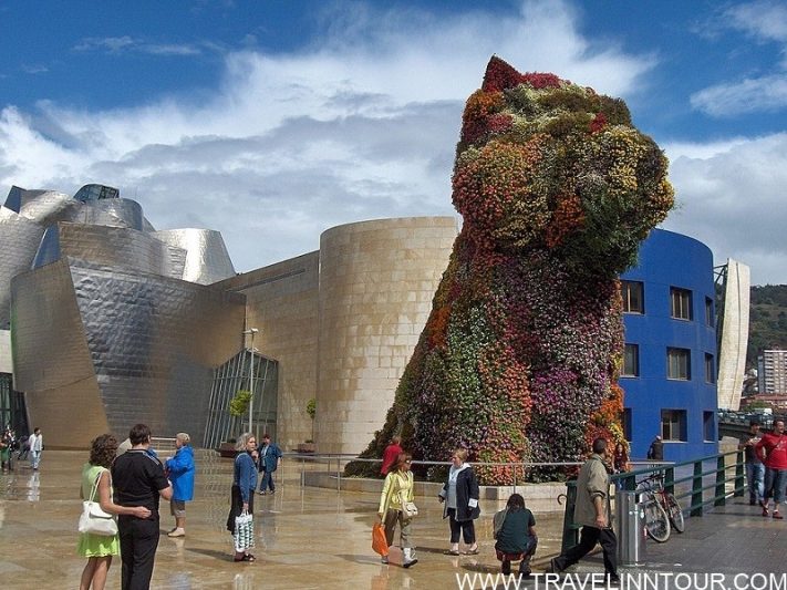 Guggenheim Museum Bilbao Puppy by Jeff Koons - Famous Art Museums