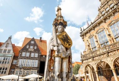 Roland Statue Things to Do in Bremen Germany