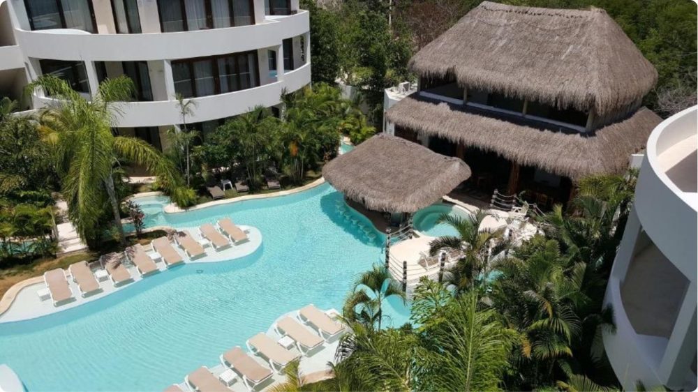 Clothing Optional Resorts guide first time travelers